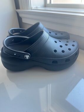 Platform CROCS